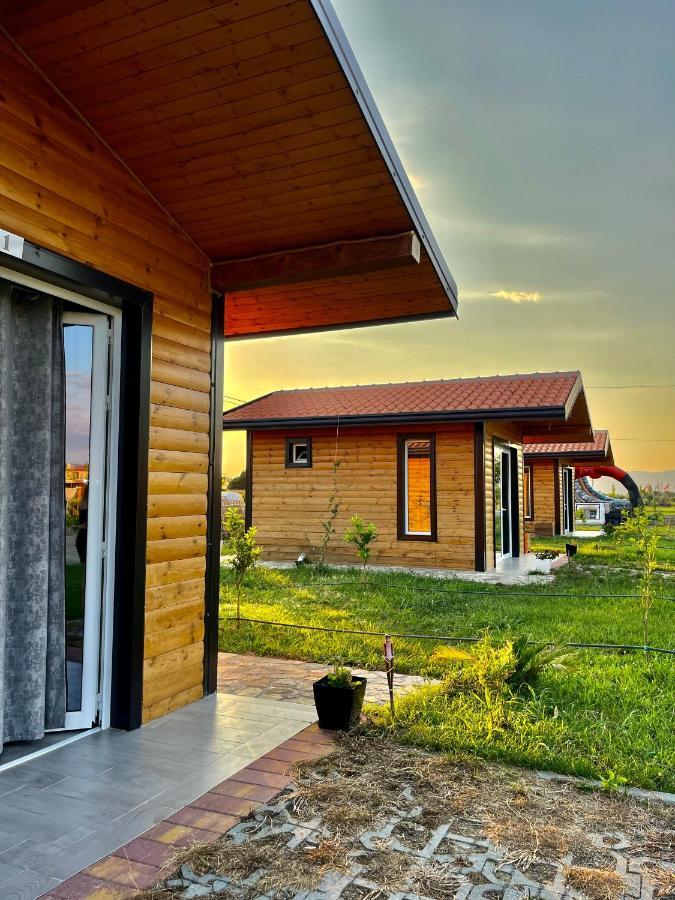 Natyra E Ishullit - Hotel, Ristorant, Camping - Lezhe, Shengjin, Ishull Shengjin Lezhe, Shengjin, Lezhe Ishull-Shengjini Exterior photo