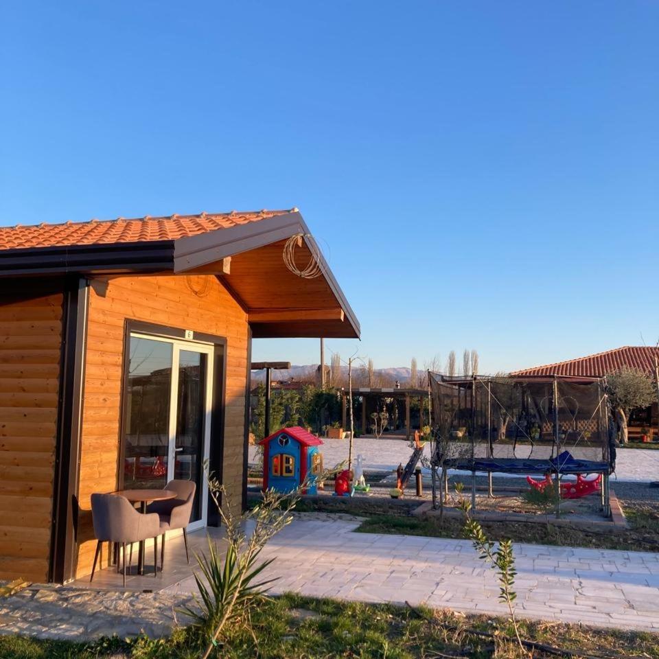 Natyra E Ishullit - Hotel, Ristorant, Camping - Lezhe, Shengjin, Ishull Shengjin Lezhe, Shengjin, Lezhe Ishull-Shengjini Exterior photo